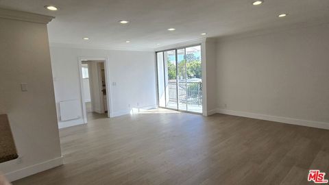 Photo of 827 2ND Street #307, Santa Monica, CA 90403 (MLS # 26834317)