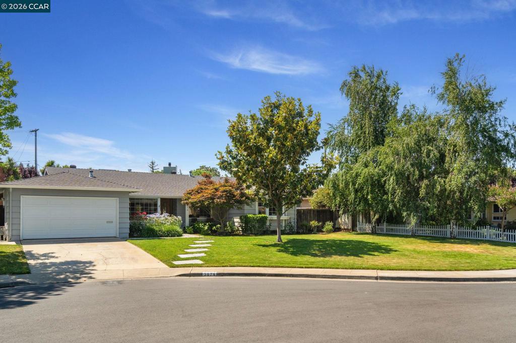 3074 Santa Maria Ct
