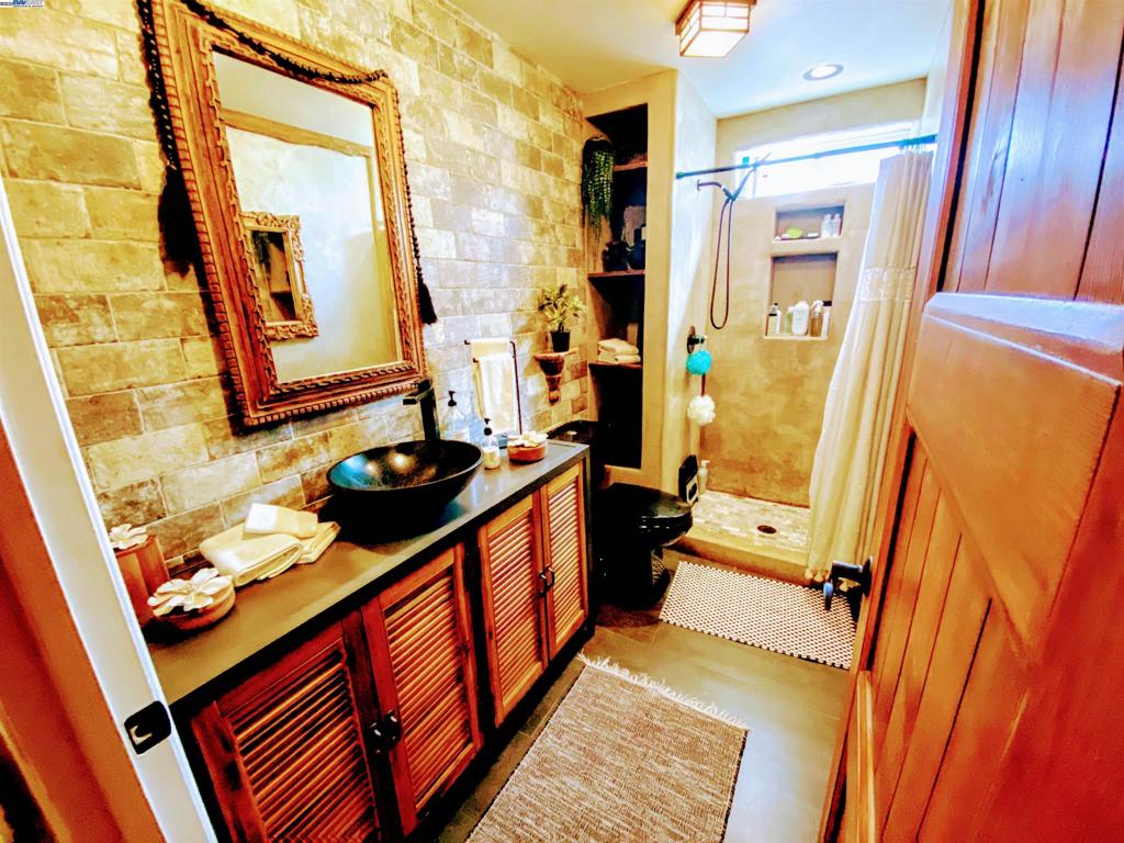 Not Listed - Residential