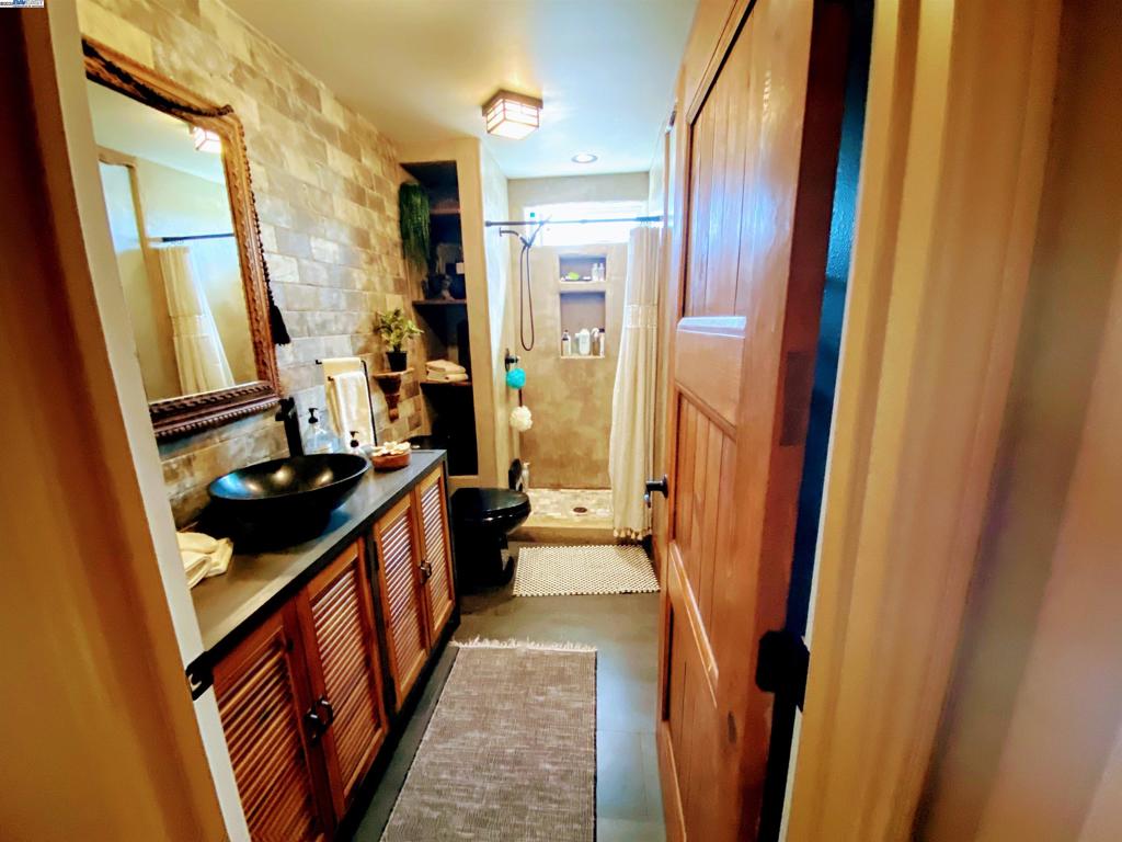 Not Listed - Residential