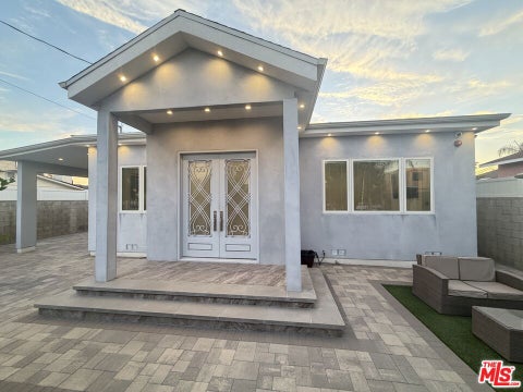 Photo of 6729 Radford Avenue, North Hollywood, CA 91606 (MLS # 26875249)