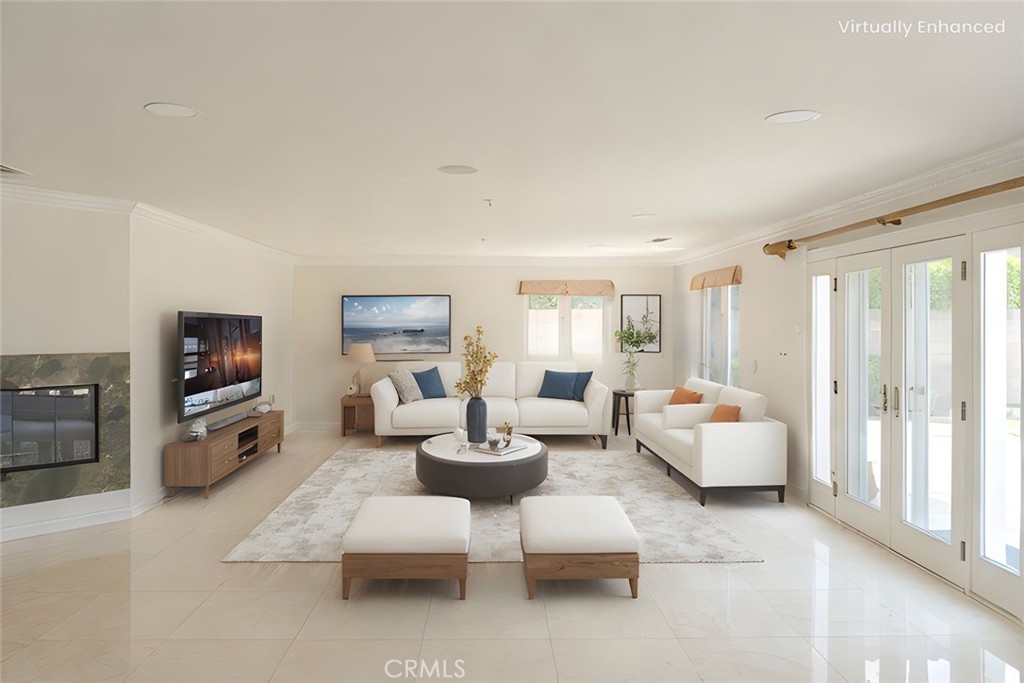 49 W La Sierra Drive