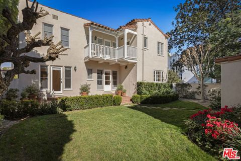 Photo of 8664 W Olympic Boulevard, Los Angeles, CA 90035 (MLS # 26651443)