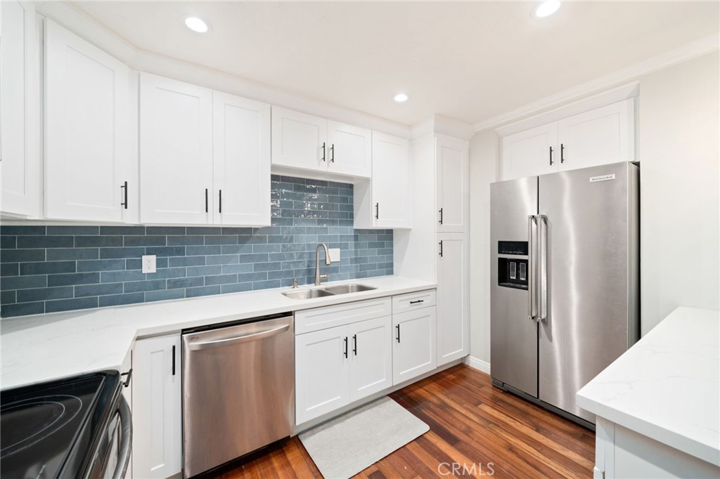 382 Coronado Avenue 102A