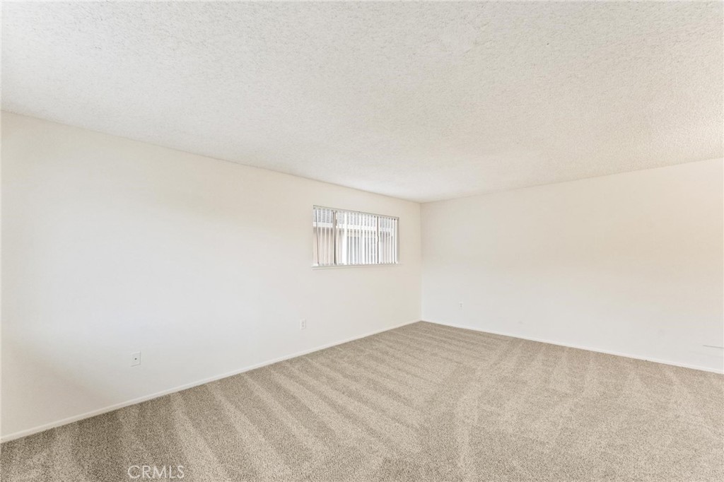 32128 Paseo Carolina