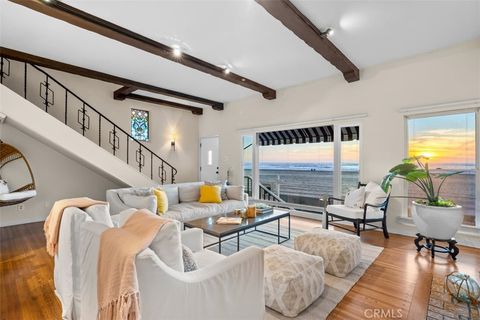Photo of 2654 The Strand, Hermosa Beach, CA 90254 (MLS # SB25223099)