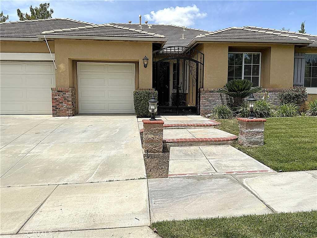 34834 Maplewood Lane