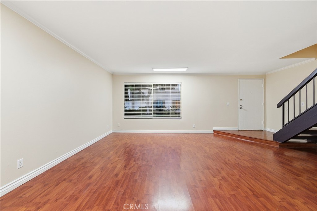 6511 Wystone Avenue 4