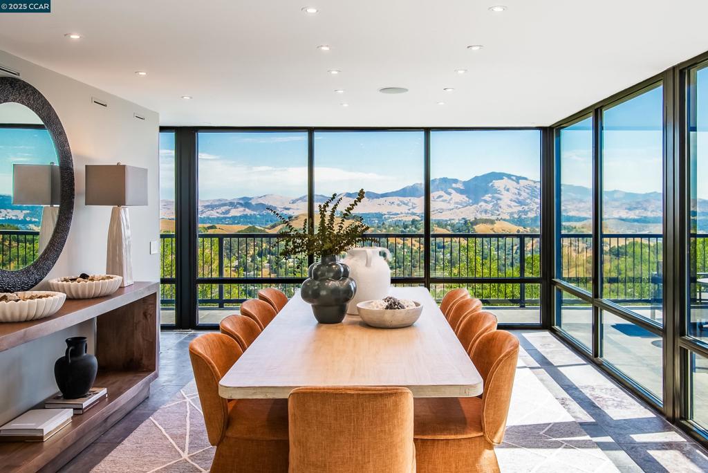 SPRINGHILL - Residential