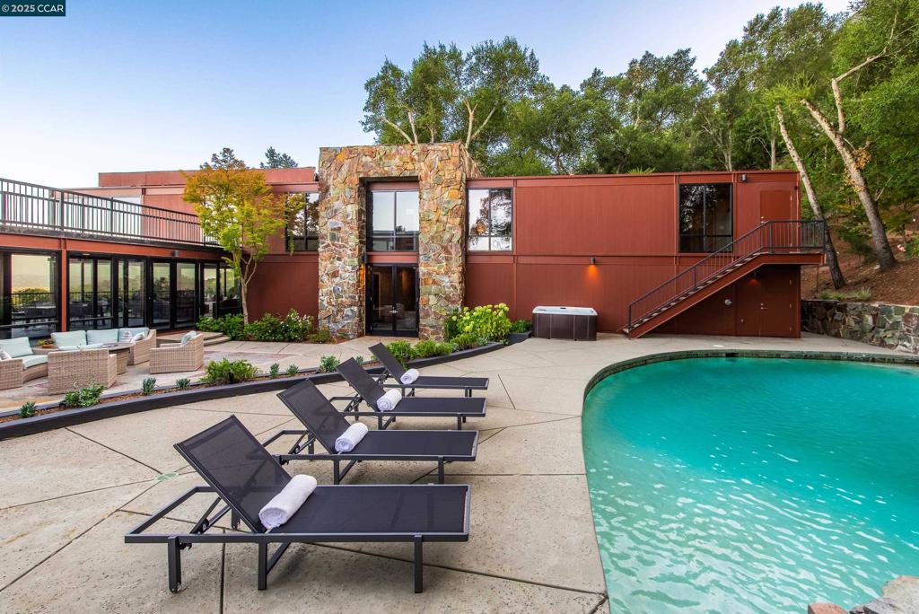 SPRINGHILL - Residential