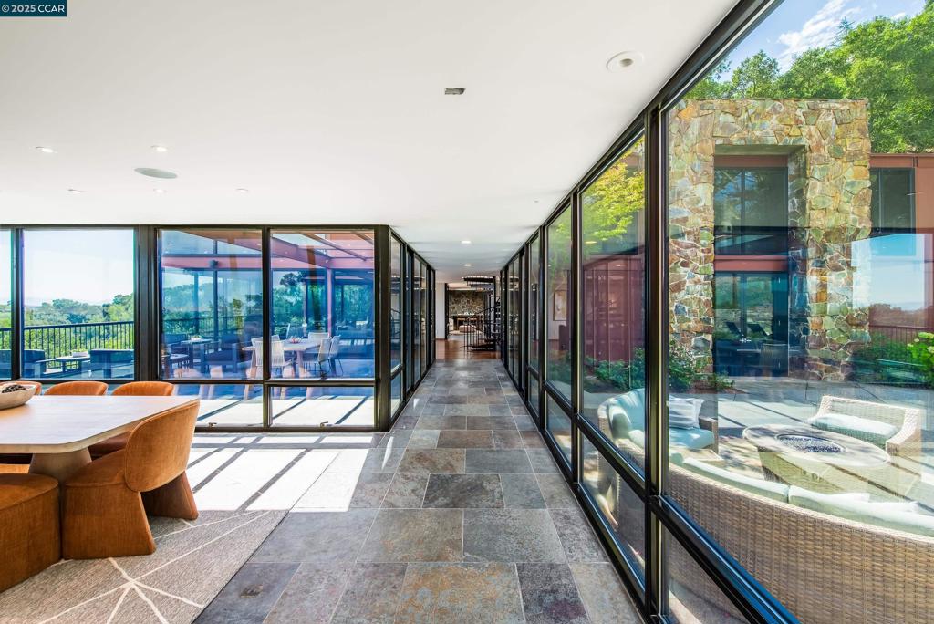 SPRINGHILL - Residential