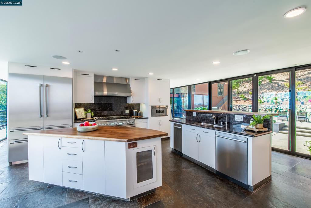 SPRINGHILL - Residential