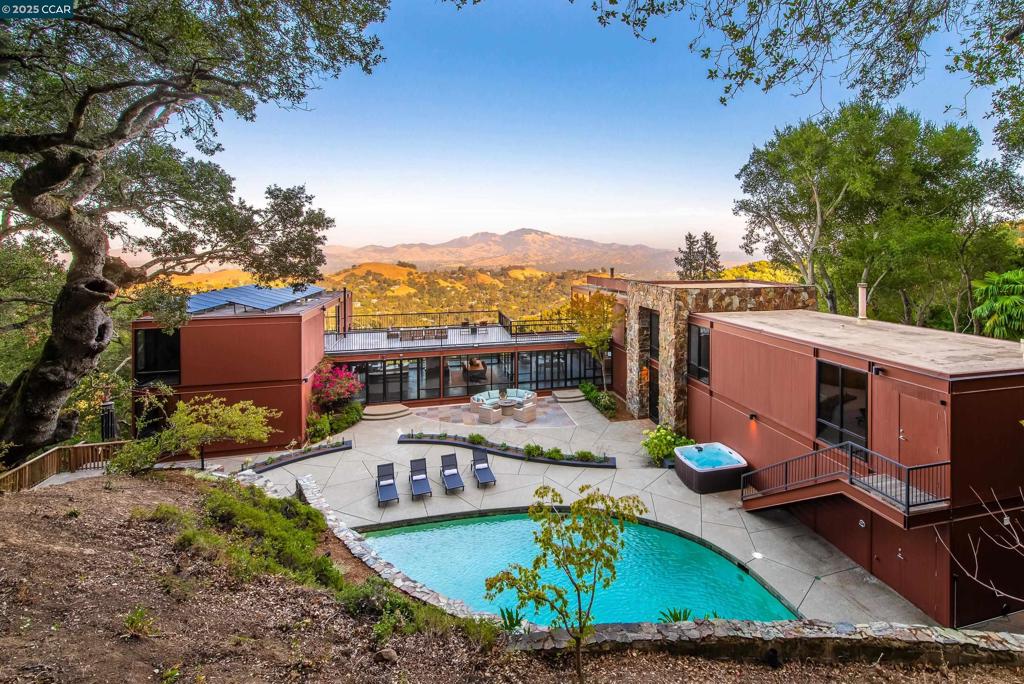 SPRINGHILL - Residential