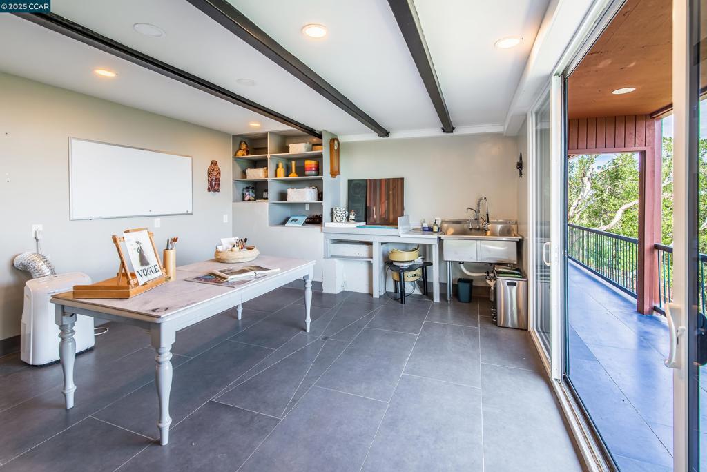 SPRINGHILL - Residential