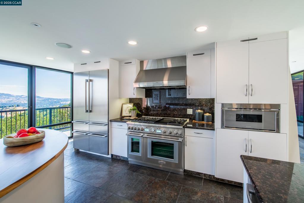 SPRINGHILL - Residential