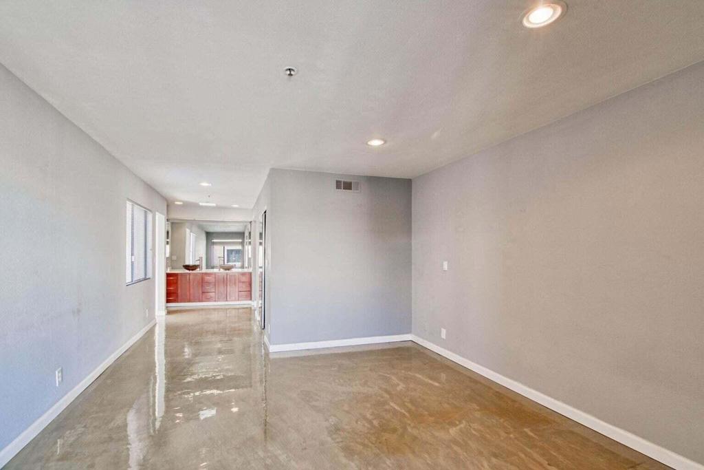 Village Racquet Club - Residential Lease