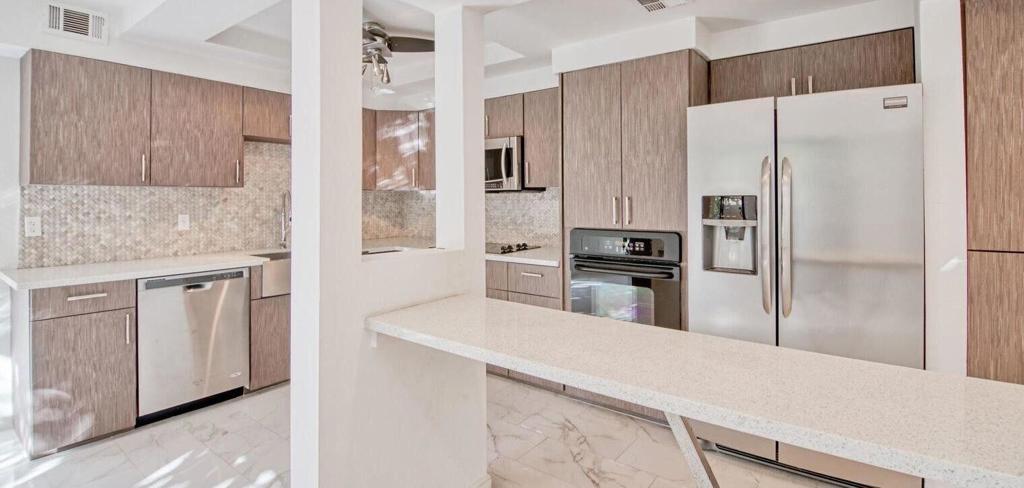 Village Racquet Club - Residential Lease