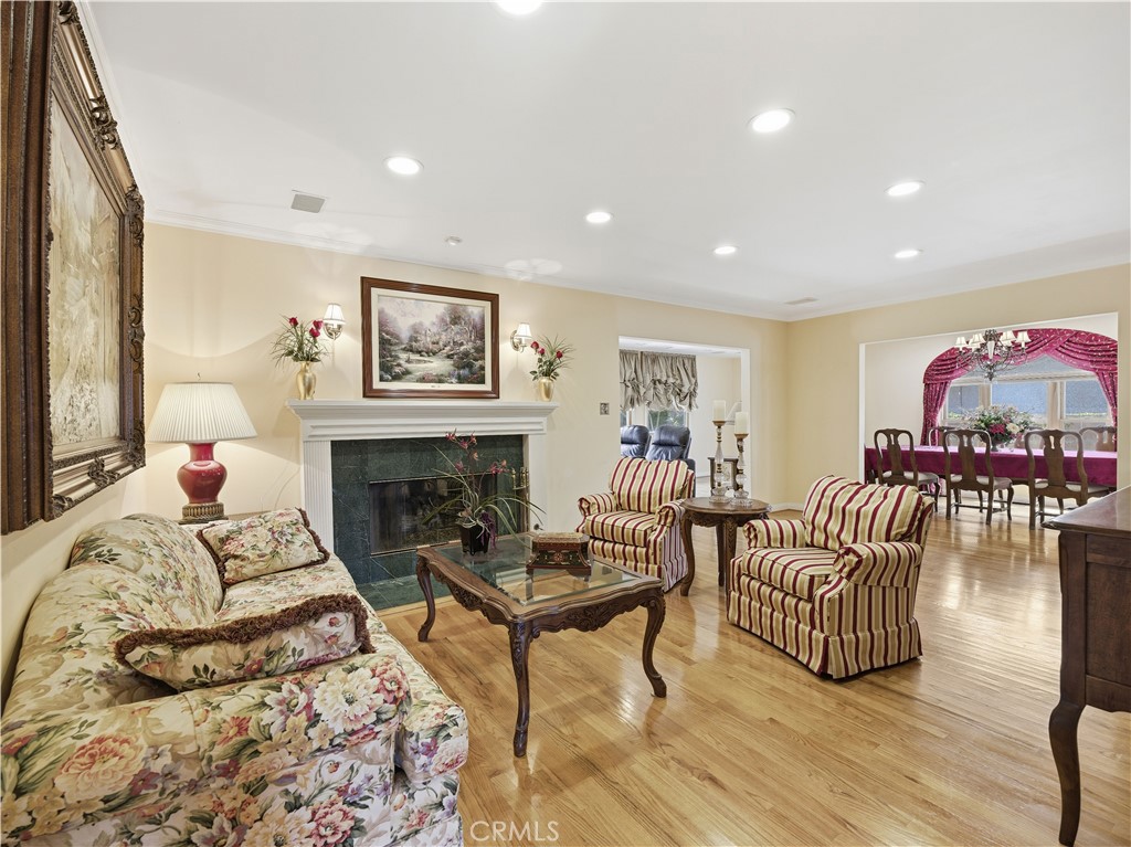 11614 Ostrom