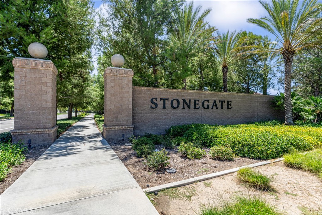 Welcome to this beautifully maintained 4-bedroom, 3.75-bath detached home located in the highly sought-after, family-friendly neighborhood of Stonegate Village. This light-filled home offers an open floor plan with a main-floor bedroom or office and a convenient three-quarter bath nearby.
The spacious kitchen is a true centerpiece, featuring granite countertops, white shaker cabinets, stainless steel appliances, and a large island perfect for entertaining. It flows seamlessly into the living and dining areas with direct access to the professionally landscaped backyard, complete with pavers, an and arbor.
Upstairs, you’ll find two generously sized secondary bedrooms, each with their own en-suite baths, a versatile loft for family gatherings, and a private primary suite with a retreat. The spa-like primary bathroom includes dual sinks, a soaking tub, step-in shower, and a walk-in closet.
Stonegate Village offers incredible community amenities including swimming pools, spas, parks, clubhouses, tennis courts, playgrounds, and picnic areas—all just a short walk away. Families will also love access to top-rated schools including Northwood High School and Sierra Vista Middle School, plus nearby hiking and biking trails and easy freeway access.
Don’t miss your chance to own this premium Mendocino home with upgraded flooring, windows, and more.
