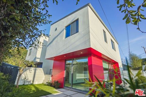 Photo of 12529 Wagner Street, Los Angeles, CA 90066 (MLS # 26681543)