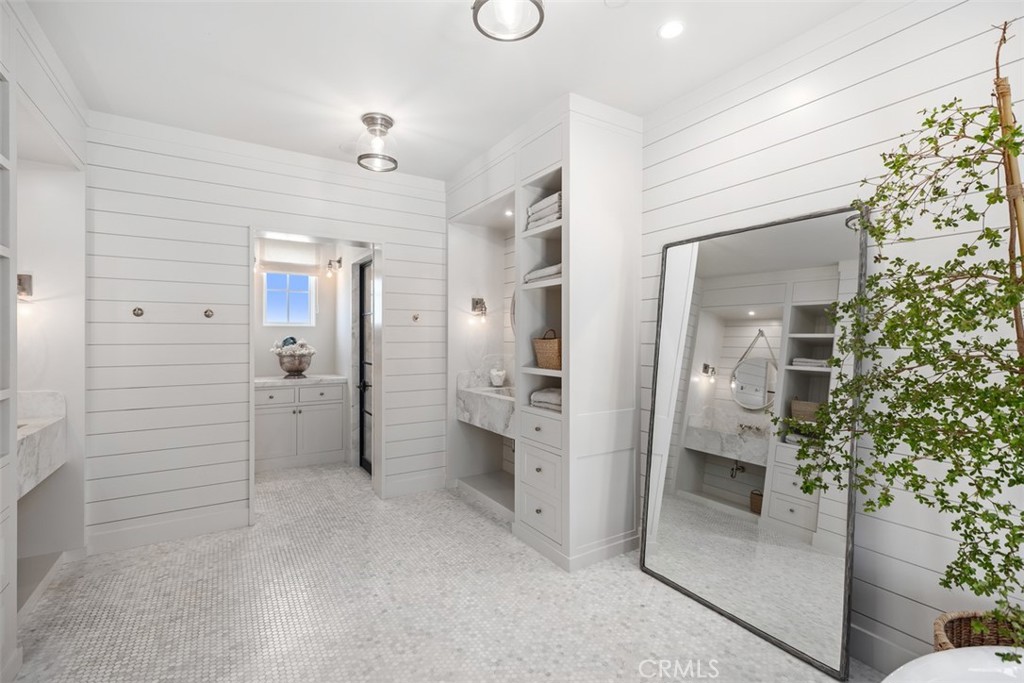 Monarch Bay (MB) - Residential