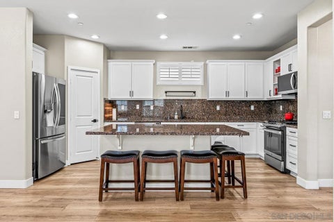 Photo of 2207 Antonio Dr DR, Chula Vista, CA 91915 (MLS # 260019395SD)