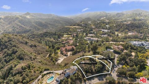 Photo of 2870 & 2860 Beverly Drive, Beverly Hills, CA 90210 (MLS # 25501495)