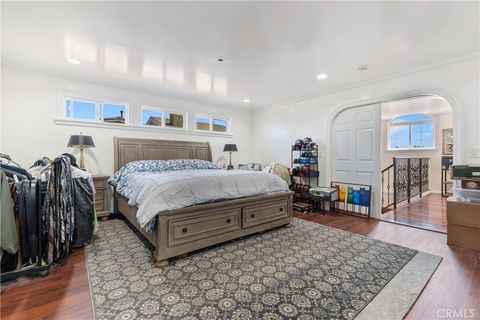 Tiny photo for 625 E Bonds Street, Carson, CA 90745 (MLS # SB25208166)