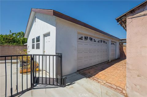 Tiny photo for 625 E Bonds Street, Carson, CA 90745 (MLS # SB25208166)