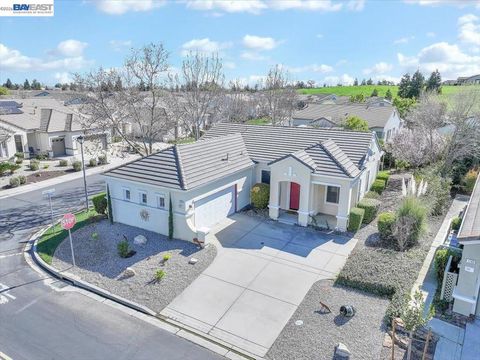 Photo of 1778 1778 Rubidoux Ter Ter, Brentwood, CA 94513 (MLS # 41125524)