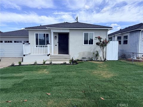 Photo of 1615 E Hardwick St, Long Beach, CA 90807 (MLS # DW26088121)