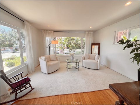 Tiny photo for 264 DOROTHY Avenue, Ventura, CA 93003 (MLS # OC26171585)