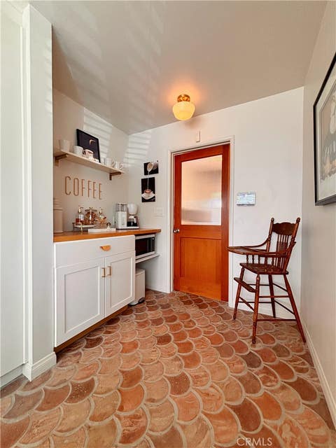 Tiny photo for 264 DOROTHY Avenue, Ventura, CA 93003 (MLS # OC26171585)