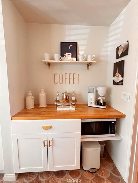 Tiny photo for 264 DOROTHY Avenue, Ventura, CA 93003 (MLS # OC26171585)