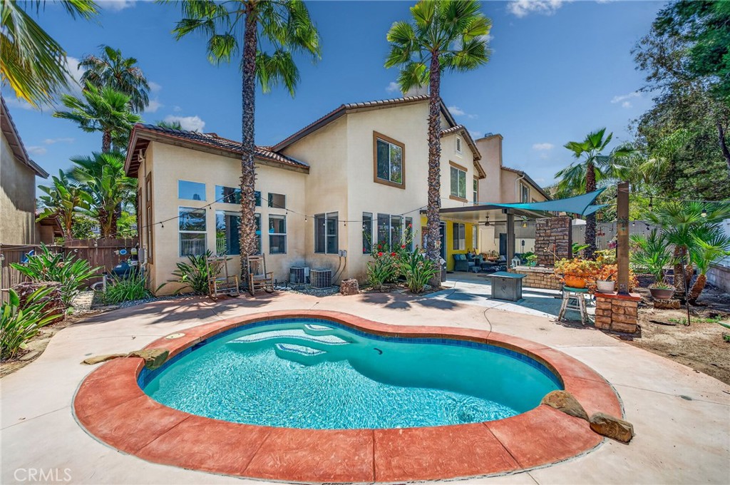 43683 Altamura Court