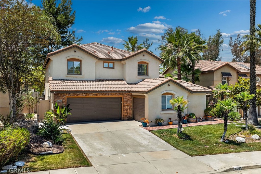 43683 Altamura Court