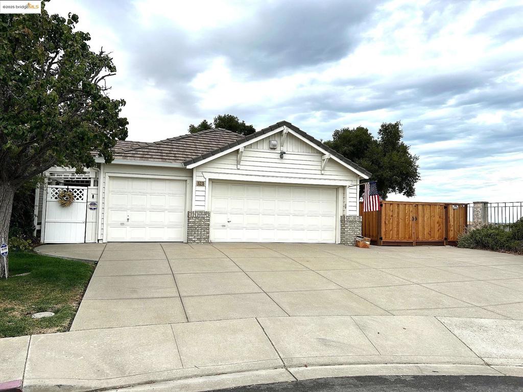 Fabulous single story at the end of a small quiet court. Great first time home buyer purchase. 3 bed, 2 full bath, single story with hard wood flooring througout. Calming front porch area with trellis and shade tree for morning coffee. Light, bright and open floorplan. 2 sliding doors, includes kitchen fridge, washer and dryer, dual vanity in primary bath, new vanity and walk in shower in hall bath. 3 are garage, storage cabinets in garage and what a backyard with shed and full detached 'office'. No rear neighbors, views and fully landscape with side yard access and tons of room for parking.