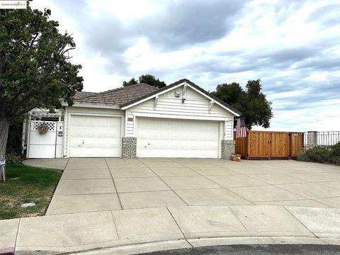 Photo of 5213 Walker Ct Ct, Antioch, CA 94531 (MLS # 41106327) Photo of 5213 Walker Ct Ct, Antioch, CA 94531 (MLS # 41106327)