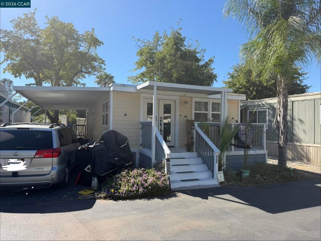 703 W Oro Dam Blvd