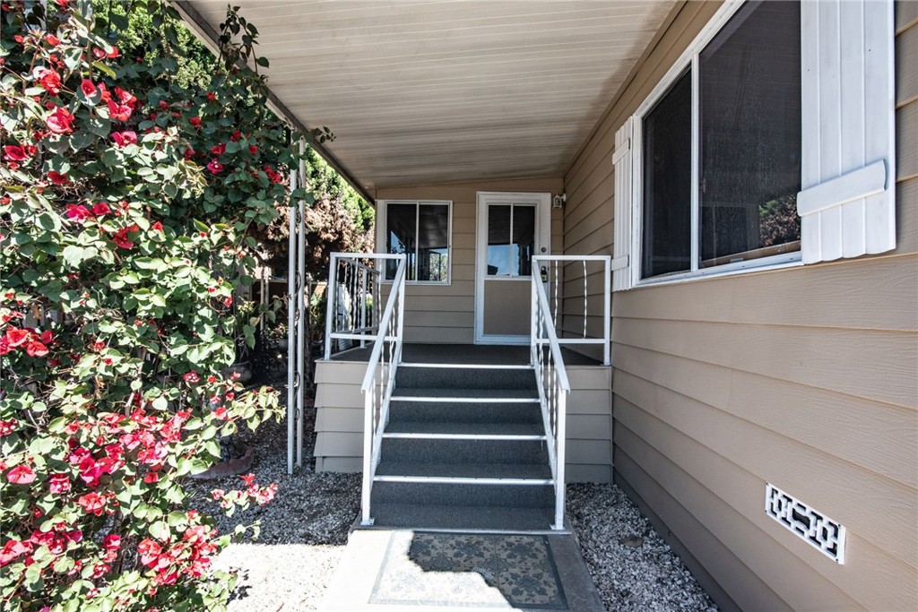 221 N El Camino Real 93