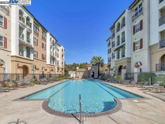 THETERACES - Residential Lease