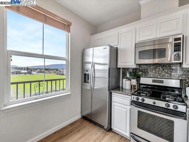 THETERACES - Residential Lease