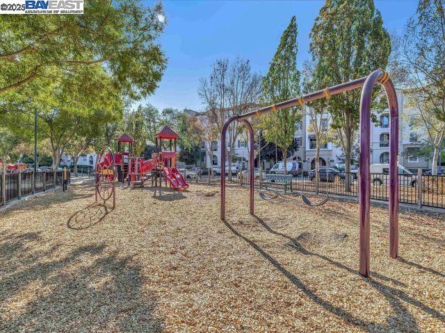 THETERACES - Residential Lease