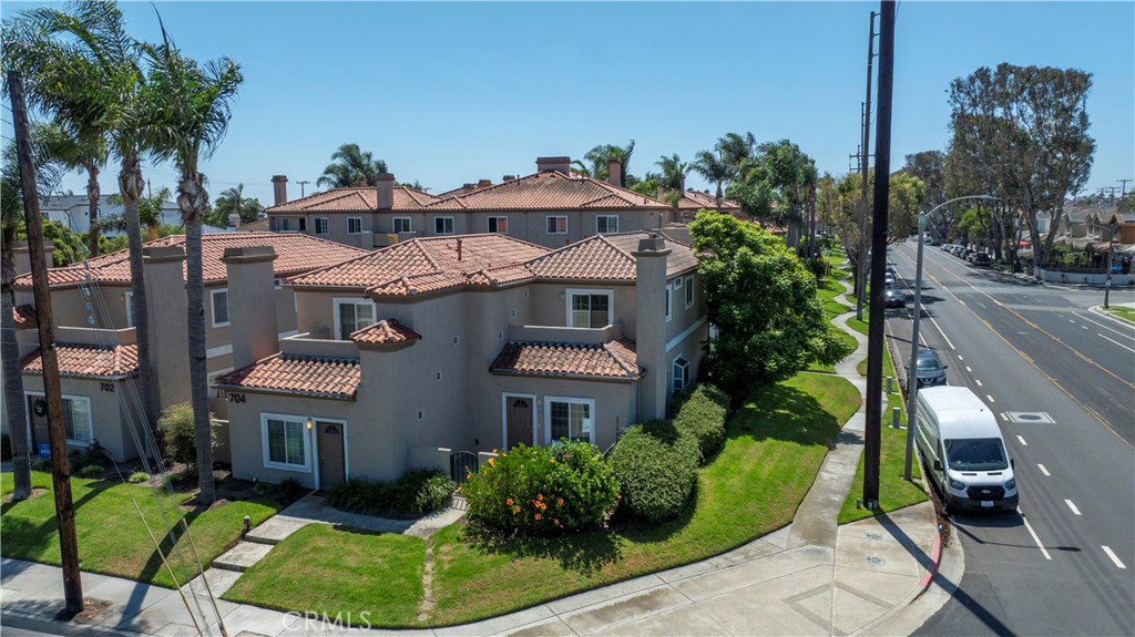 Villas Del Mar (VLDM) - Residential