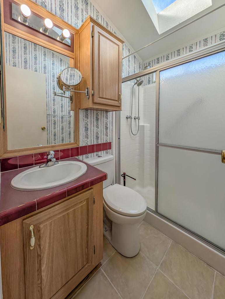 Not Applicable-1 - Manufactured In Park