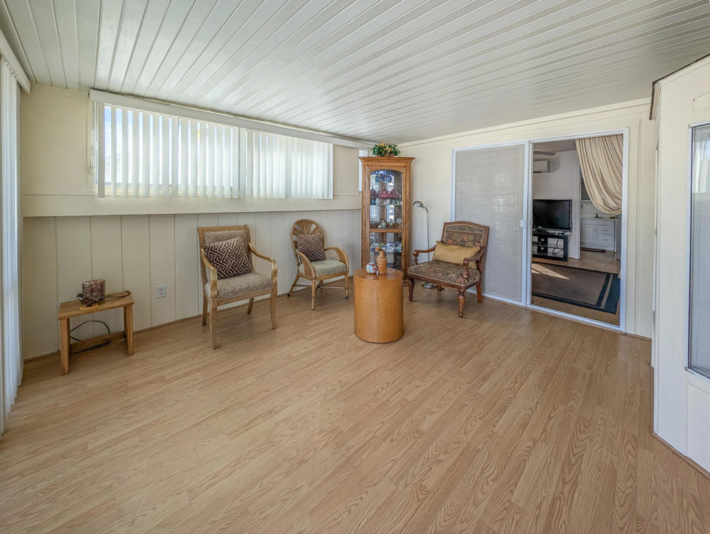 Not Applicable-1 - Manufactured In Park