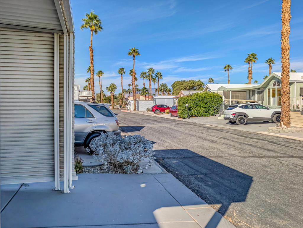 Not Applicable-1 - Manufactured In Park