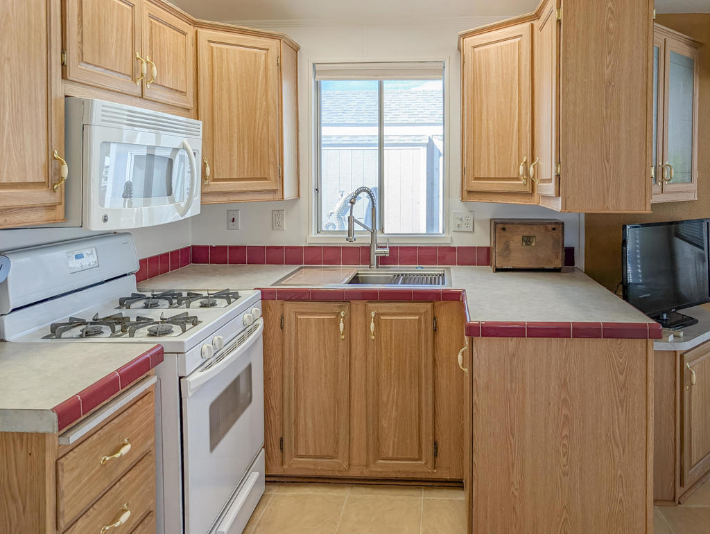 Not Applicable-1 - Manufactured In Park