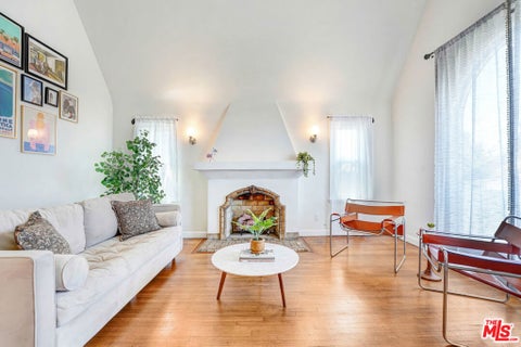 Photo of 4214 W 29th Street, Los Angeles, CA 90016 (MLS # 26857989)