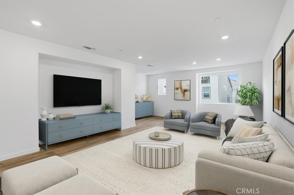 Iris (IRIS5P) - Residential